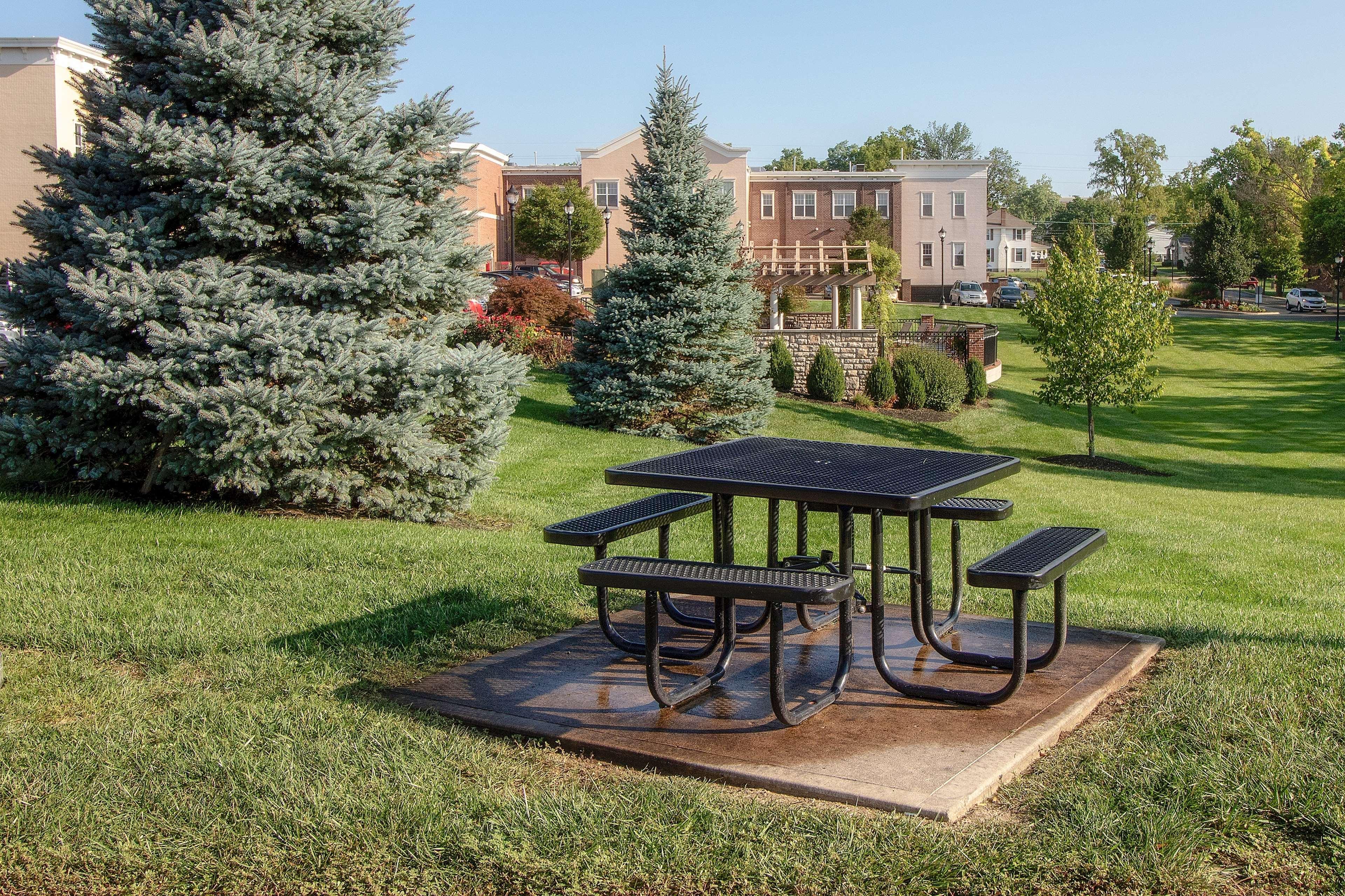 Hampton Inn Oxford/Miami University Area Zewnętrze zdjęcie